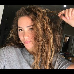 Meet your Posher, Katelynn